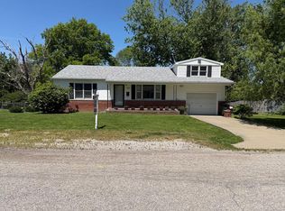 1407 E McPherson St, Kirksville, MO 63501
