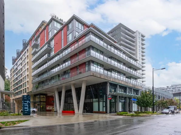 3451 Sawmill Cres #201, Vancouver, BC V5S 0E3