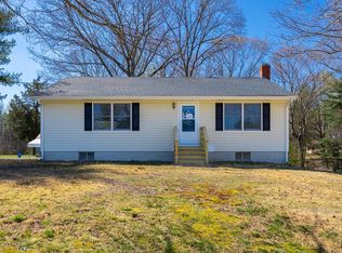 9636 Richmond Rd, Warsaw, VA 22572