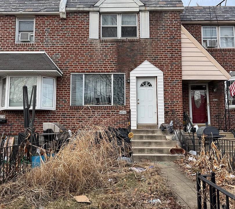 1st image of 6016 Tulip St