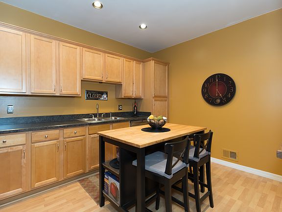 4th image of 30835 Centennial Dr #1