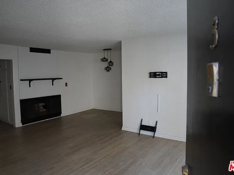 912 Hilldale Ave #3 — Photo 3