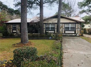 1116 Austin Dr, Fayetteville, NC 28311