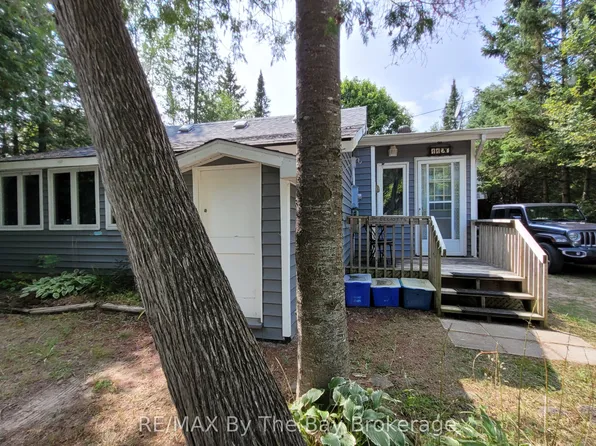 1120 King Edward Ave, South Bruce Peninsula, ON N0H 2G0