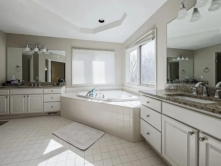 22646 Autumn Park Blvd — Photo 29
