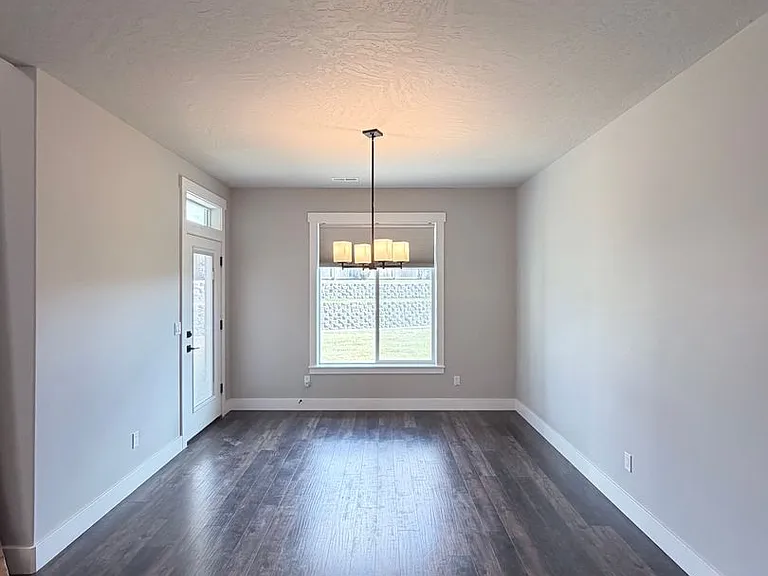 189 Mata Rd — Photo 11
