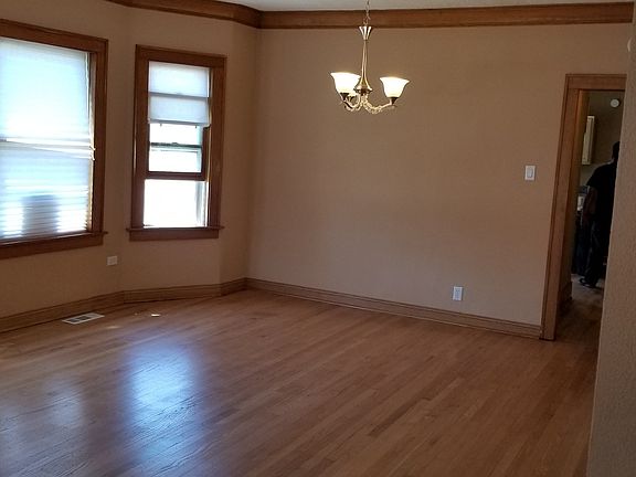 4th image of 14346 S Palmer Ave
