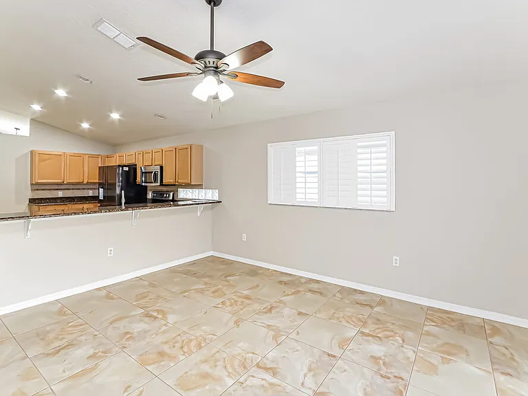 14643 Lady Victoria Blvd — Photo 3