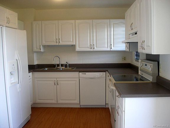 2nd image of 4280 Salt Lake Blvd #J29