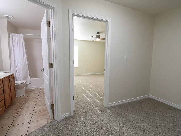735 Loblolly Bay Dr — Photo 38