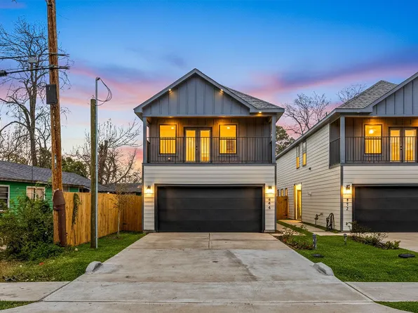 884 Prosper St, Houston, TX 77088