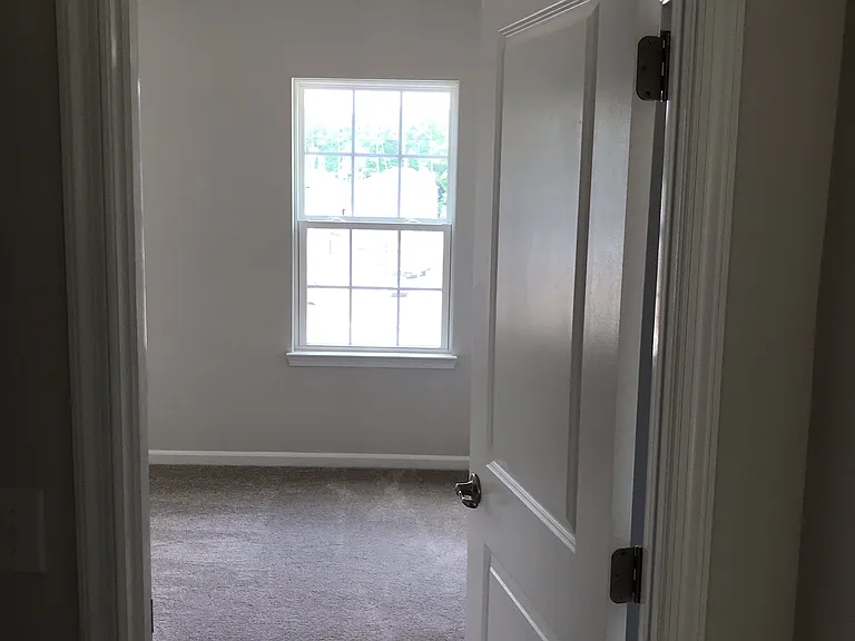 1123 Kentlands Dr — Photo 24