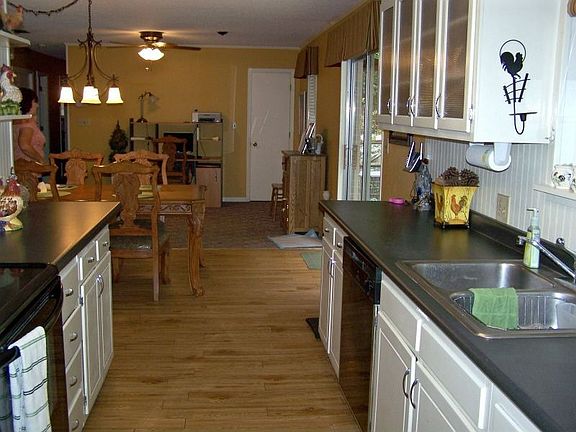 4th image of 762 NW Brady Cir