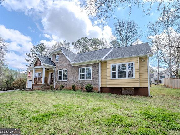 3rd image of 4050 Old Fairburn Rd