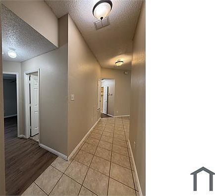 3rd image of 1111 Sussex Dr