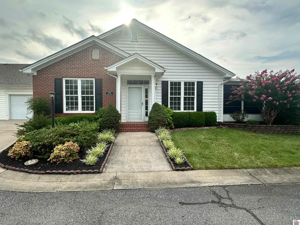 2494 Lakewood Dr, Paducah, KY 42003