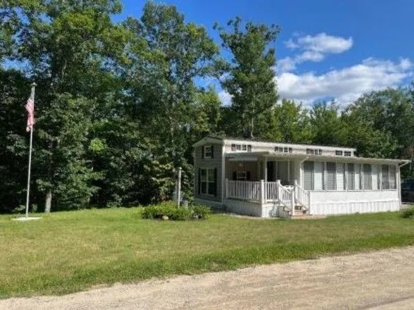 11 Owls Head Road, Freedom, NH 03836