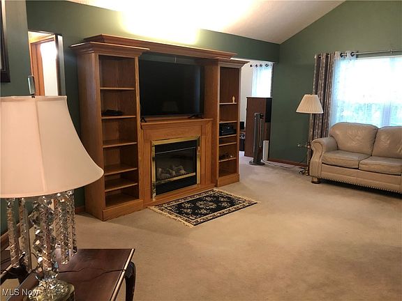 3rd image of 30591 Jasmine Ct