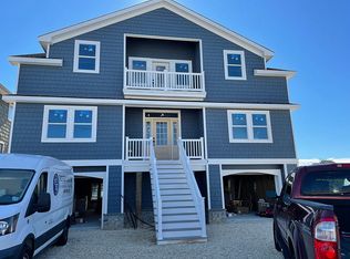 20 Julia Dr, Manahawkin, NJ 08050