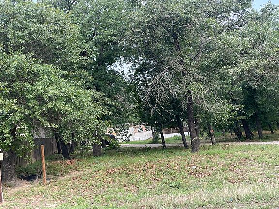 3rd image of 23135 Shady Forest Dr
