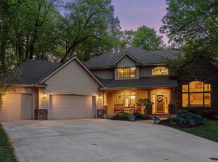 8947 Vandegriff Way, Maple Grove, MN 55311