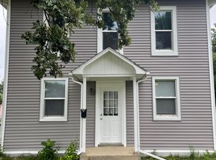 701 S Monroe St, Stoughton, WI 53589