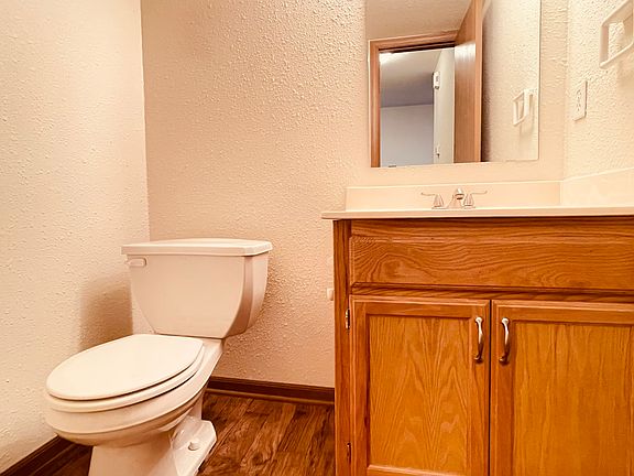 5th image of 3112 S Cedar Crest Ct