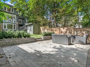 109 Kennedy Ave, Toronto, ON M6S 2X8