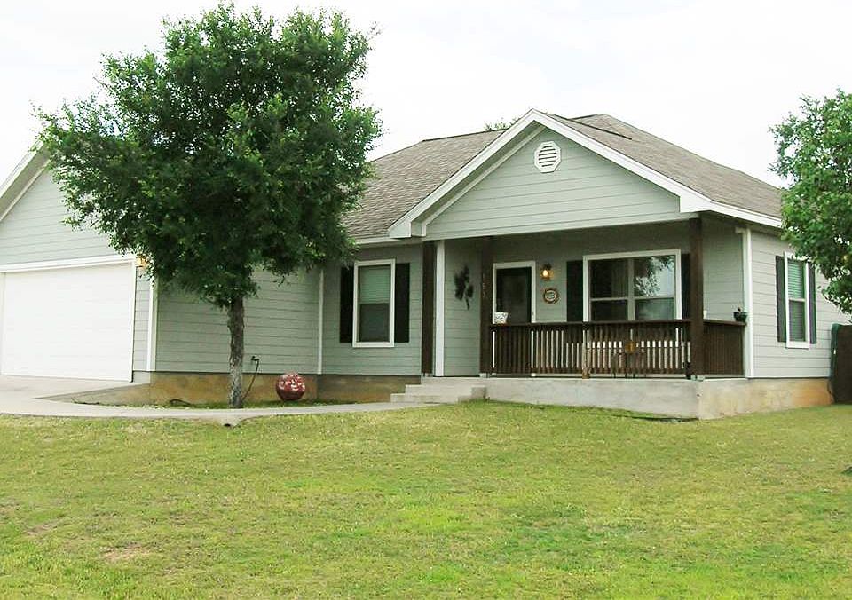 1st image of 153 W Pine Dr