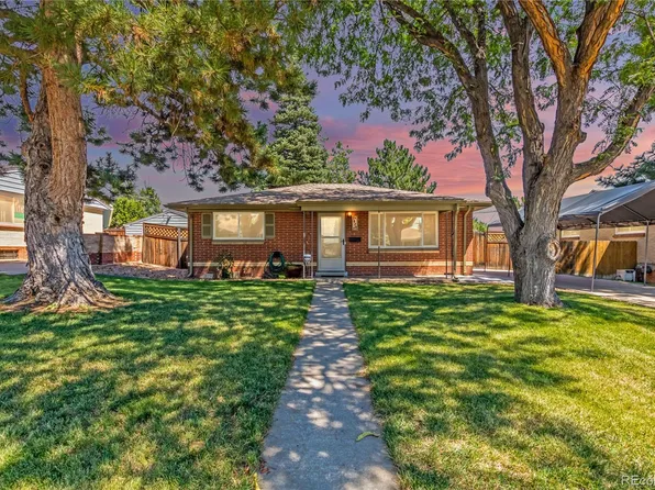 1424 S Beach Court, Denver, CO 80219