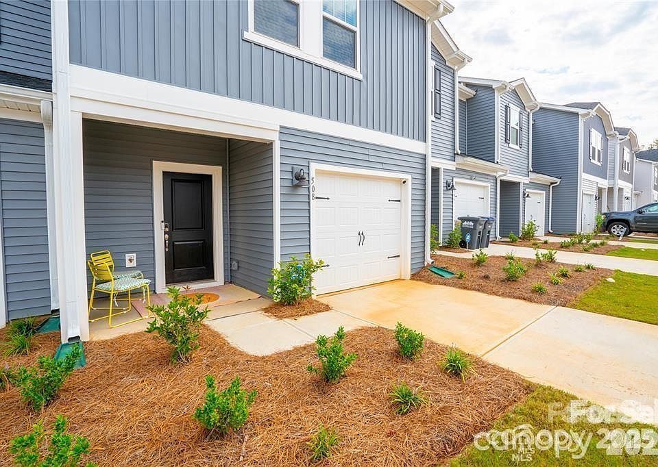 1st image of 508 Tayberry Ln