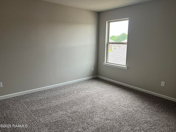 4th image of 514 Fontaine Ct