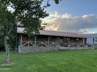 3287 Hurricane Rd, Huntsville, TN 37756