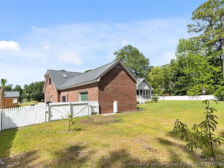 4148 Bent Grass Dr — Photo 46