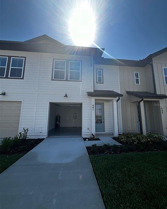 1st image of 641 LONGBOAT DRIVE