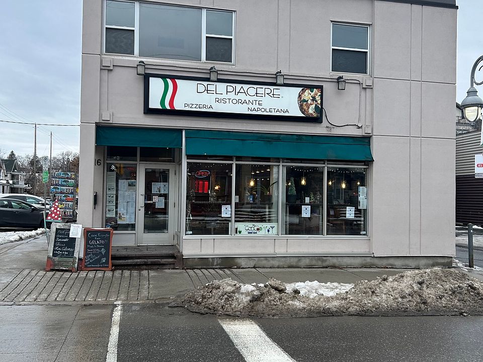1st image of 81 Beech St #2