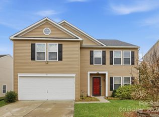 910 Torsion Ln, Clover, SC 29710