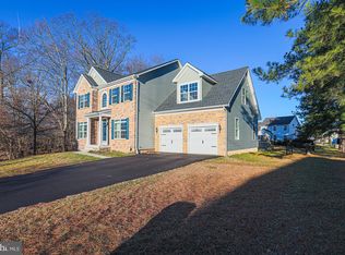 9718 Cross Rd, Perry Hall, MD 21128