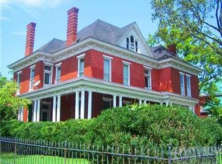 118 S 3rd St, Pulaski, TN 38478