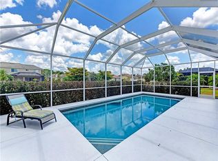 1595 Pinyon Pine Dr, Sarasota, FL 34240