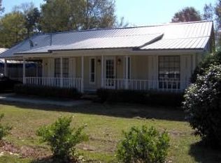 9 E Marion St, Foxworth, MS 39483