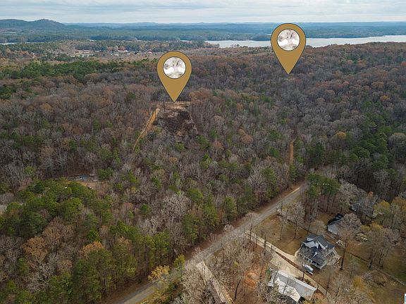 3rd image of 915 N River Dr #0