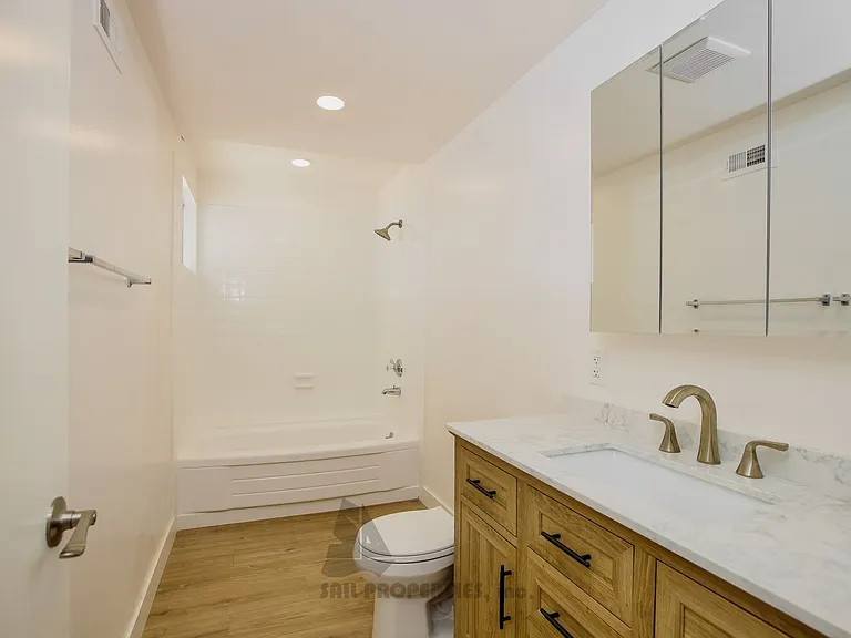 9618 Pauline Dr — Photo 11
