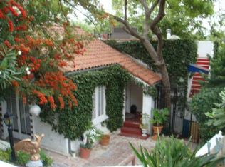 6622 Iris Dr, Los Angeles, CA 90068