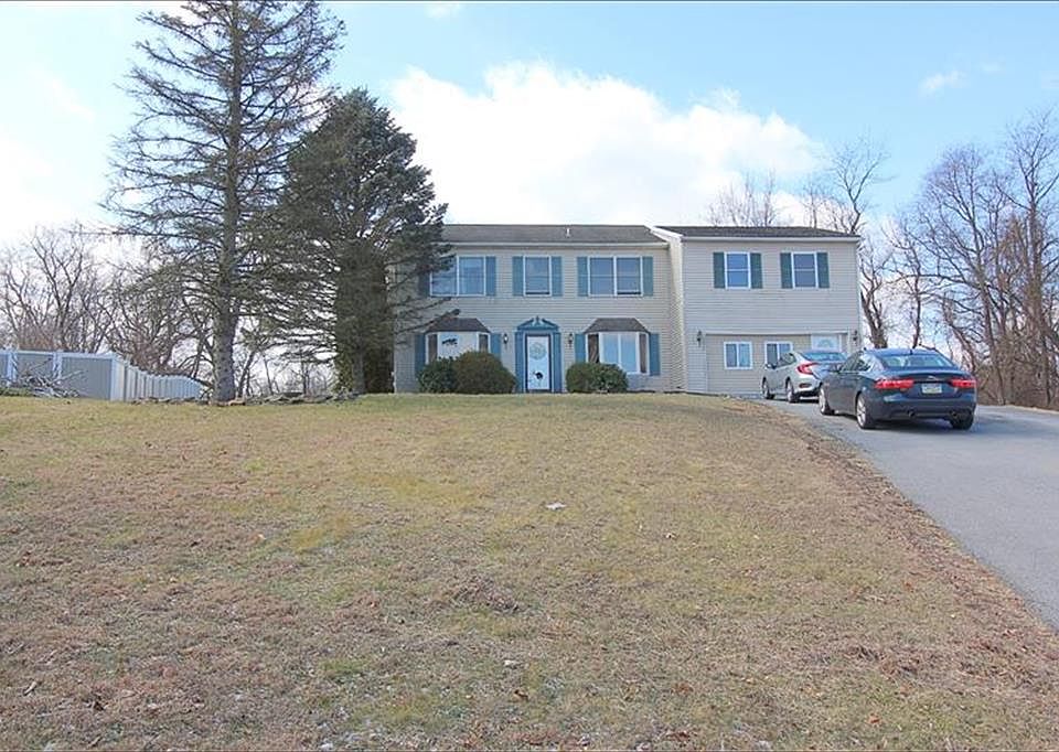 1st image of 1606 Arrowwood Dr