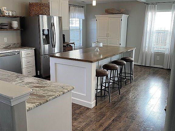 4th image of 3128 Rockwater Way