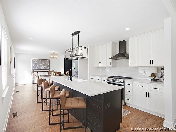 4th image of 1809 Woodland Road