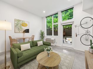 3301 SE Division St #401, Portland, OR 97202