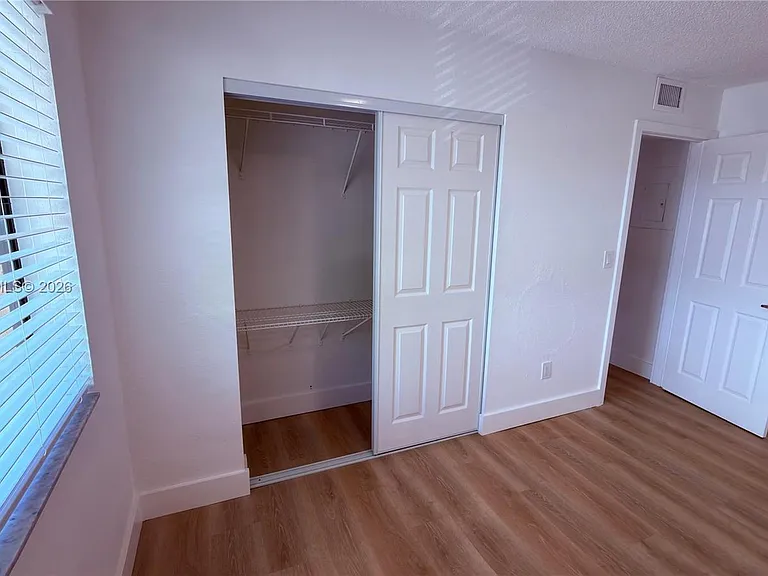2735 W 66th St #2123 — Photo 12