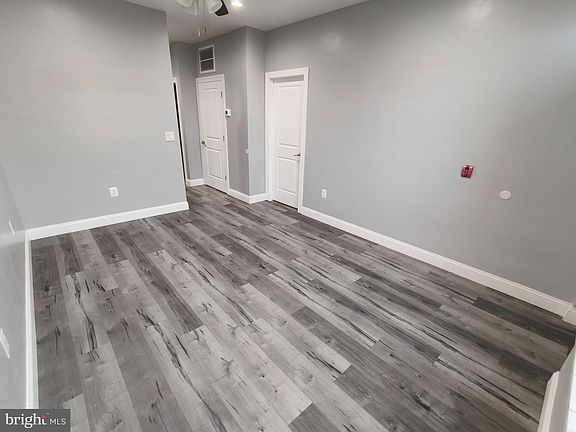 4th image of 700 N Marshall St #8-C2